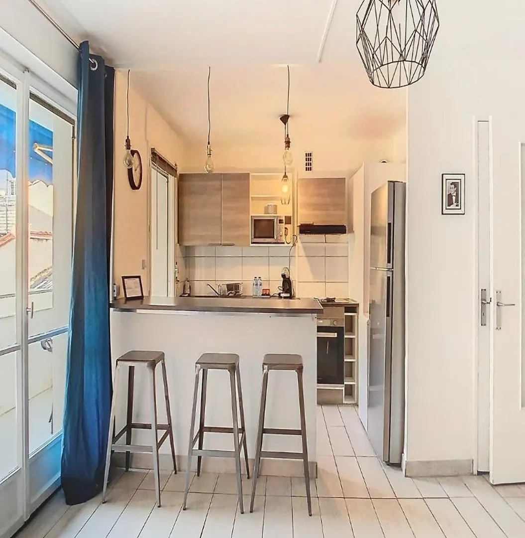 Palladium - Studio 40M2 - 10 Min Palais - Climatise Cannes 0*,  France